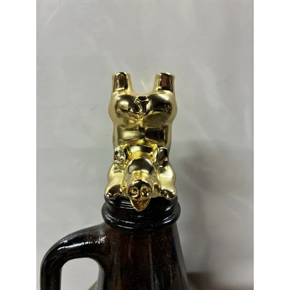 WhistlePig Bottoms Up Pig Bottle Pourer Pour Spout Gold/Black Metal Rubber